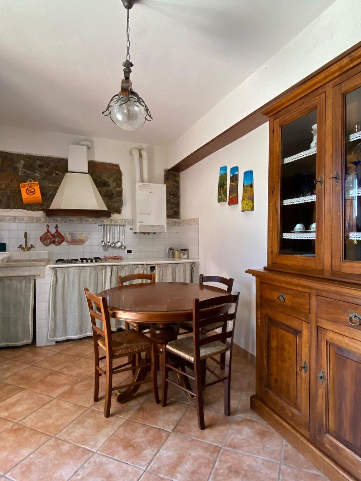 Agribike Agriturismo Poggio Rossino กาวอร์ราโน ภายนอก รูปภาพ